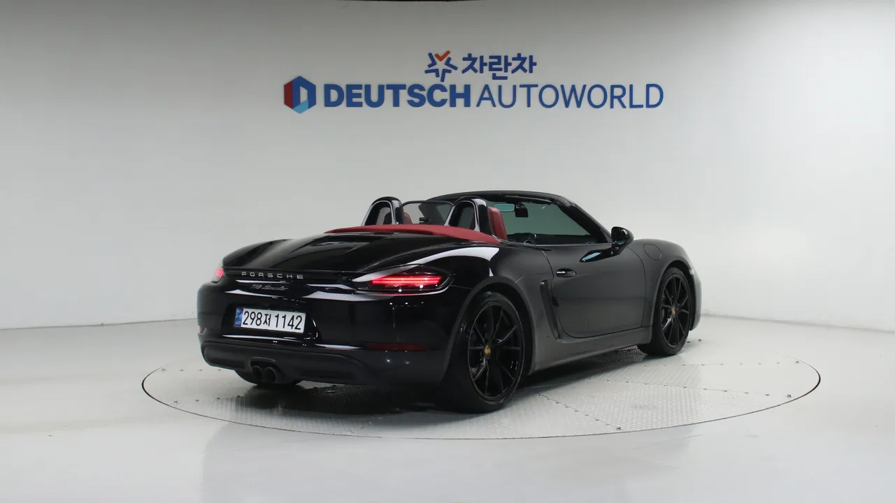 Porsche 718 — miniaturë 2