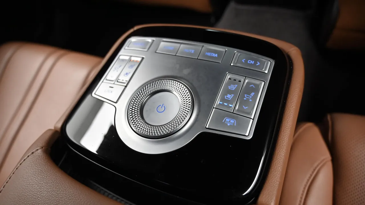 Genesis G80 — miniaturë 16