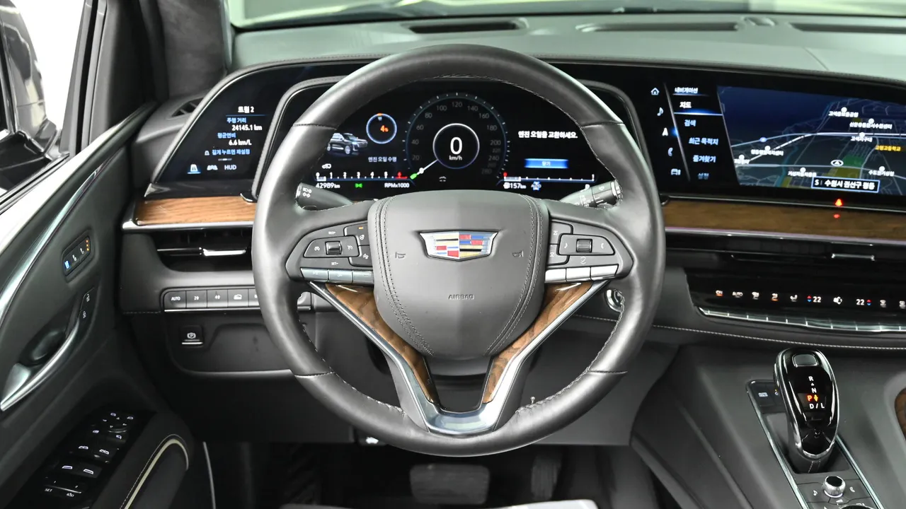 Cadillac Escalade — miniaturë 22