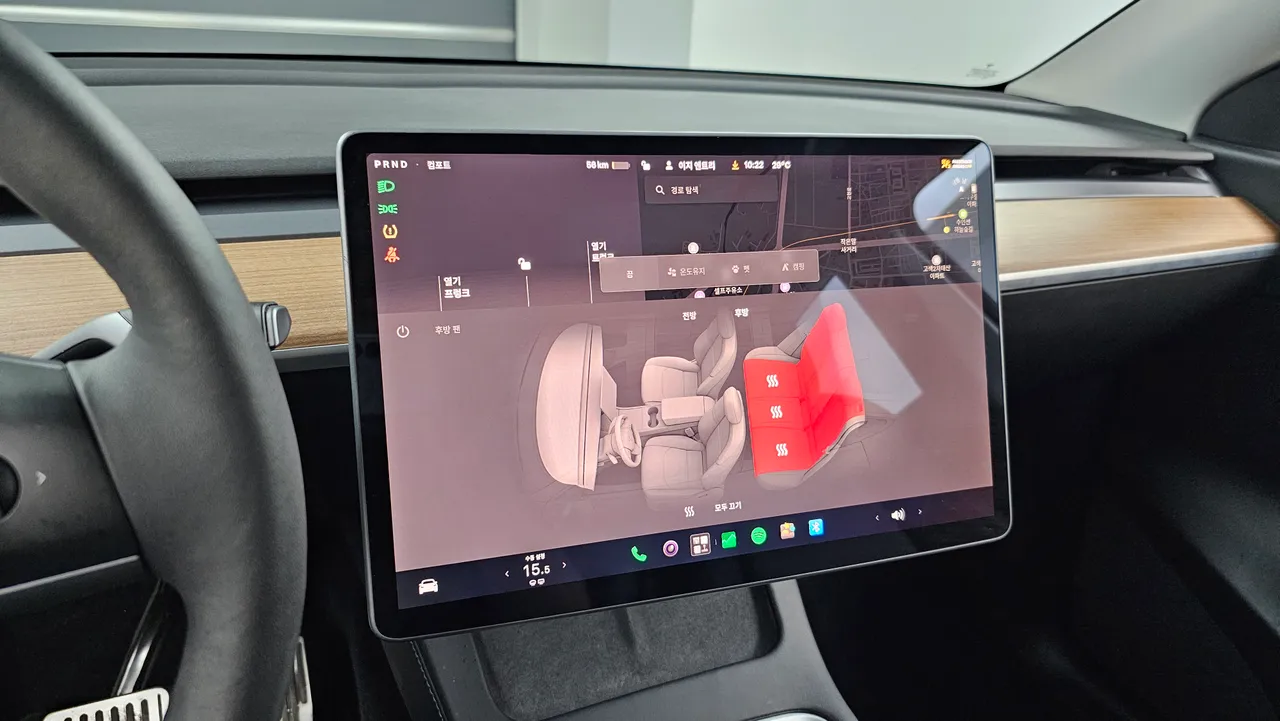 Tesla Model Y — miniaturë 16