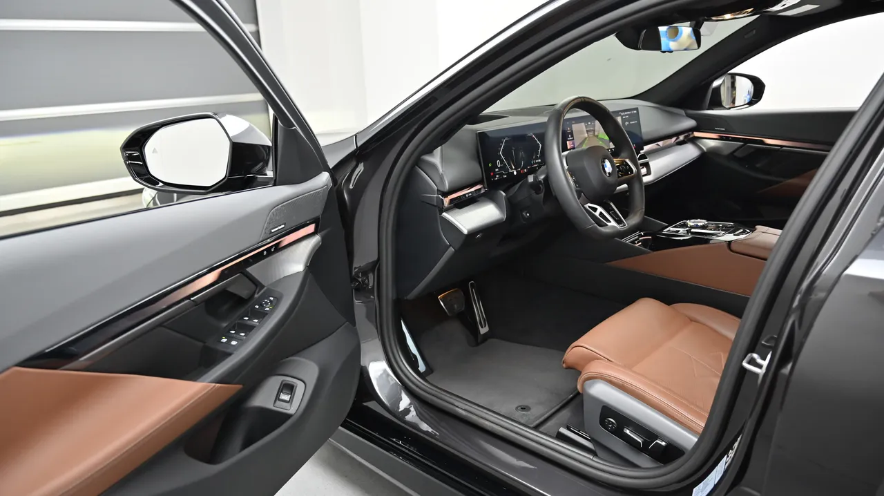 BMW 5er — miniaturë 11