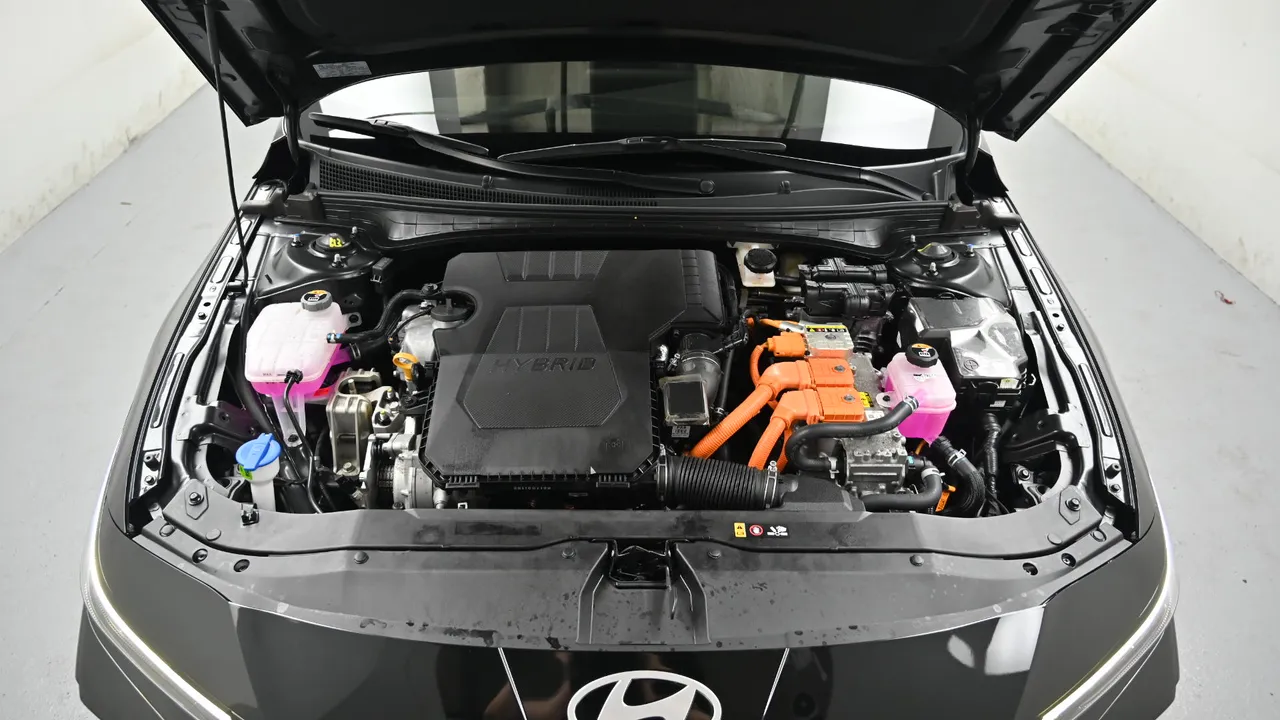 Hyundai Avante — miniaturë 6