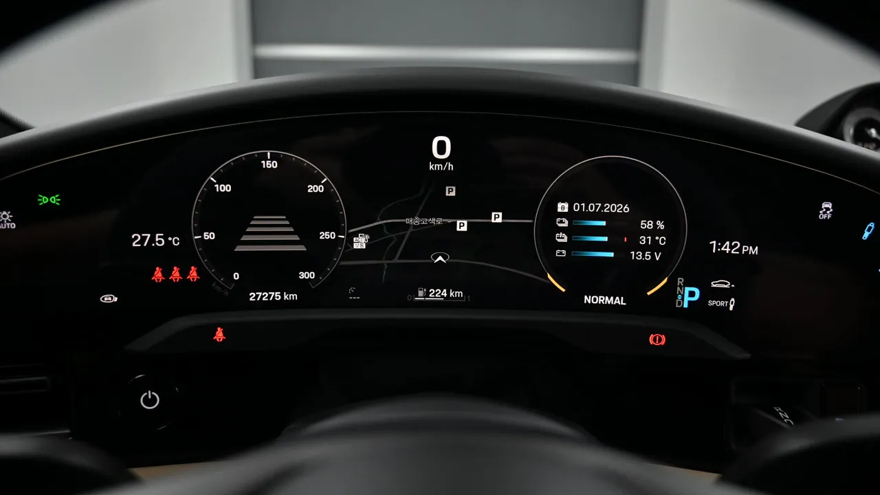 Porsche Taycan — miniaturë 8