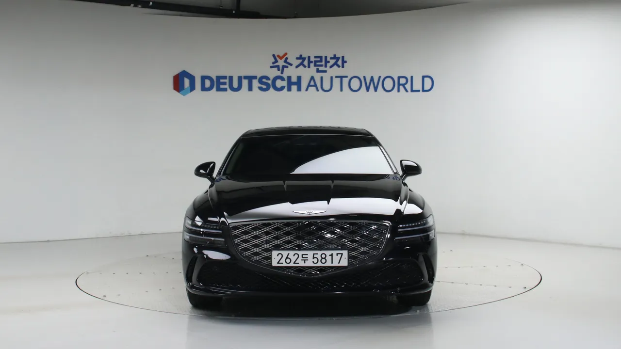 Genesis G80 — miniaturë 3