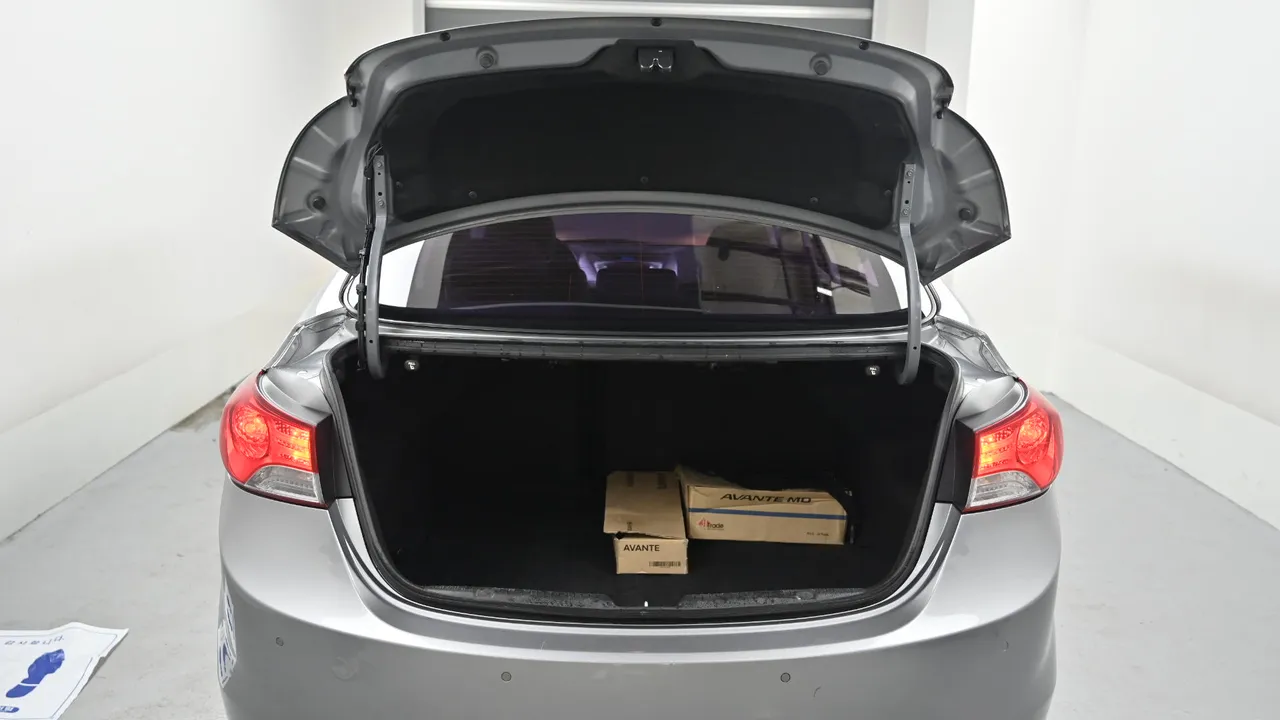 Hyundai Avante — miniaturë 19