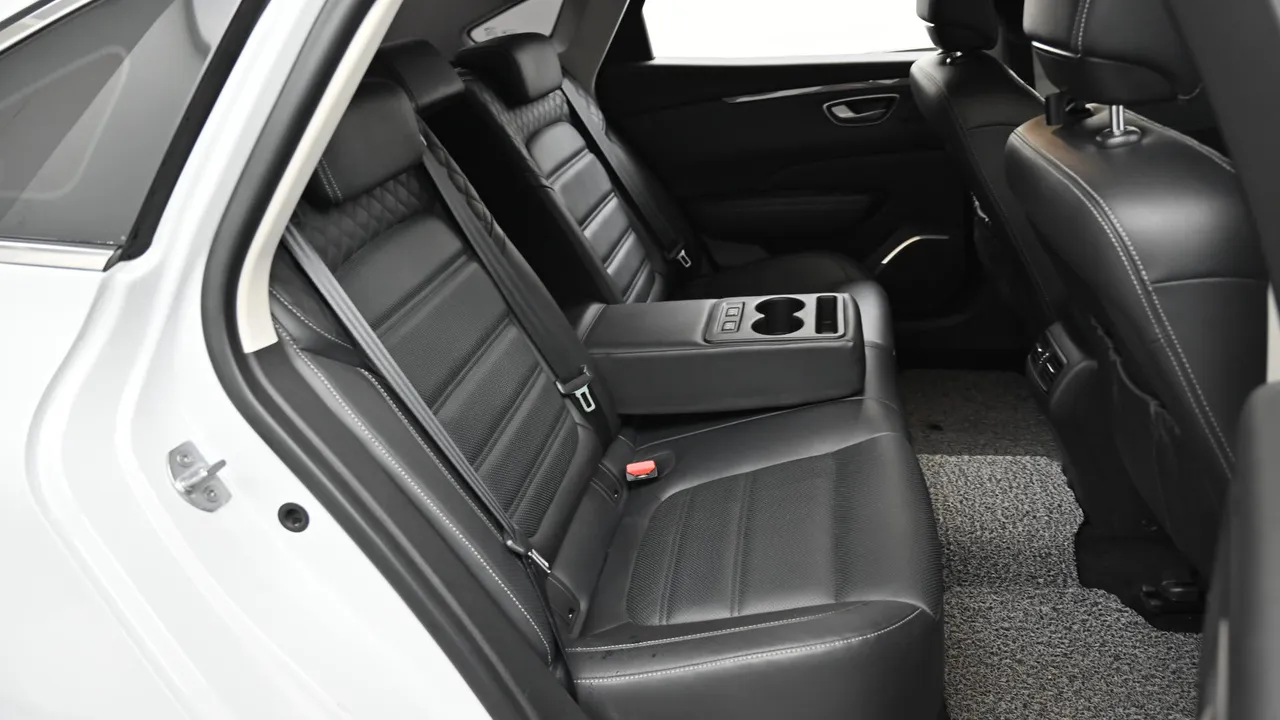 Renault Samsung SM6 — miniaturë 12