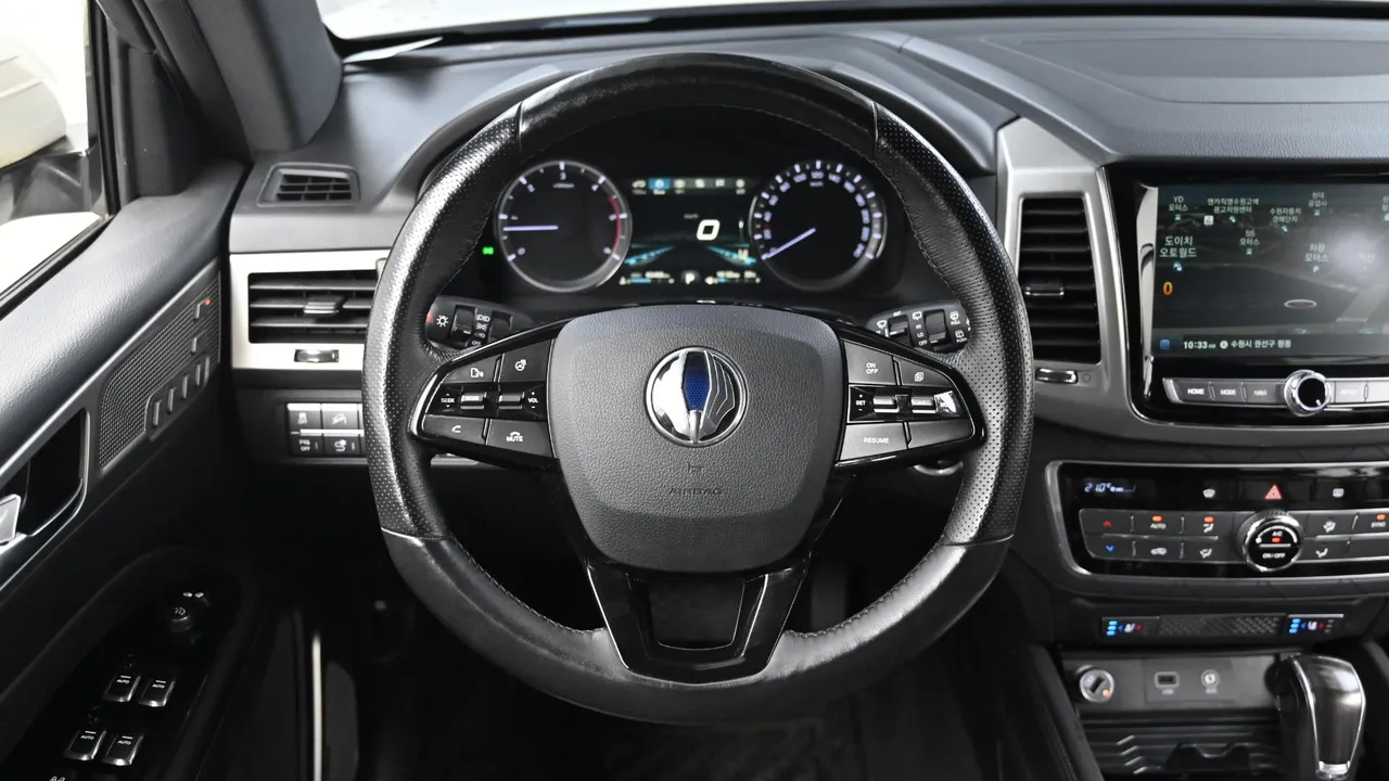 SsangYong Rexton — miniaturë 13