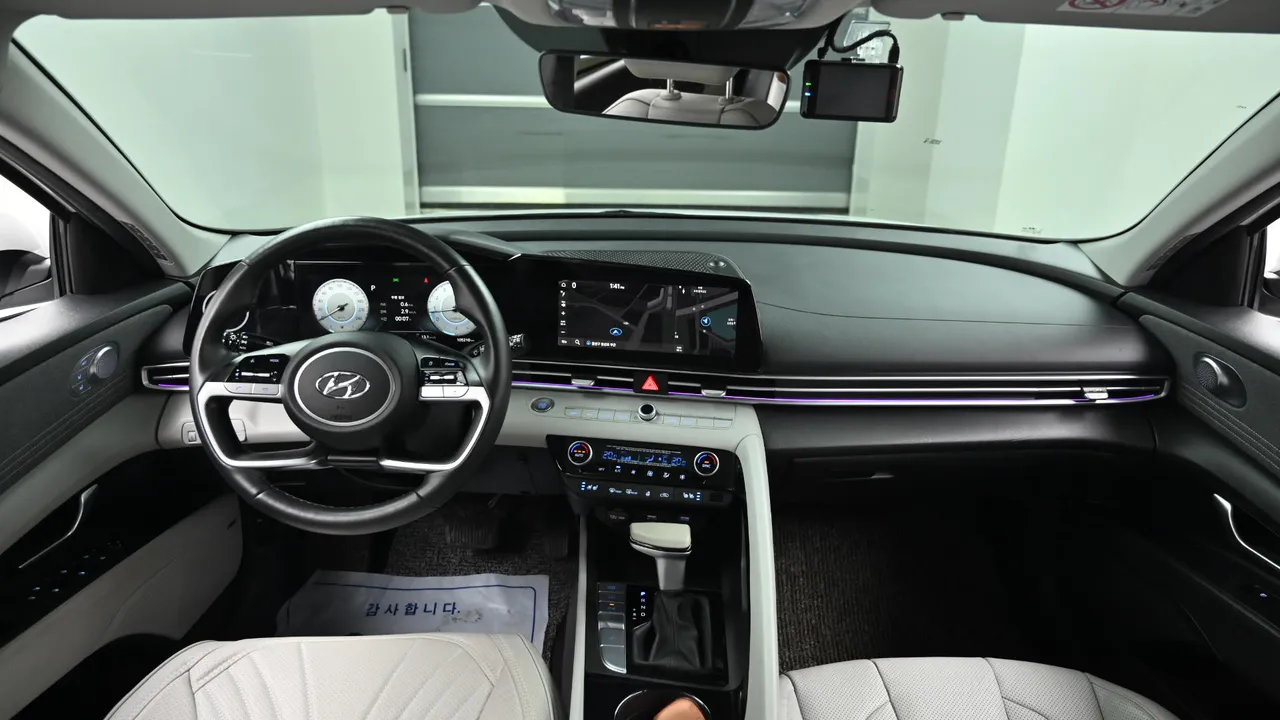 Hyundai Avante — miniaturë 7