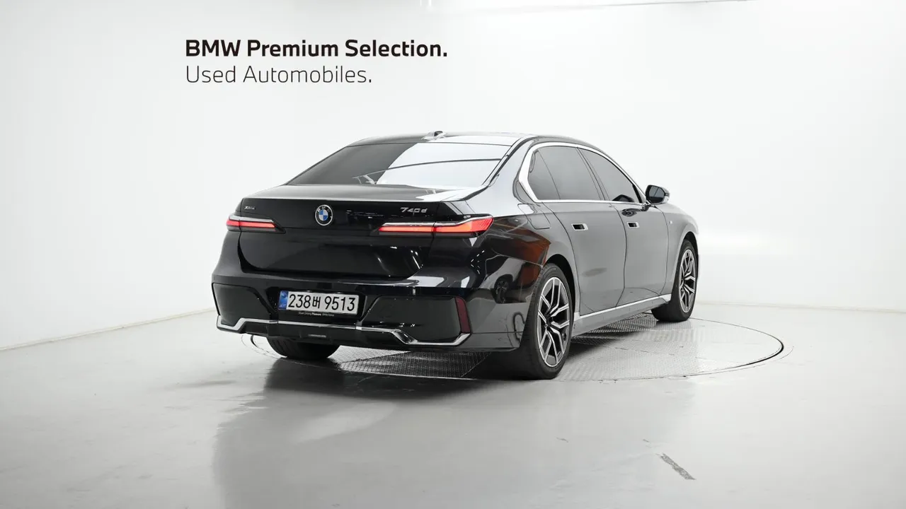 BMW 7er — miniaturë 2
