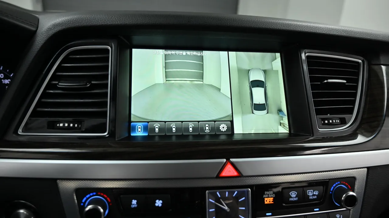 Genesis G80 — miniaturë 15