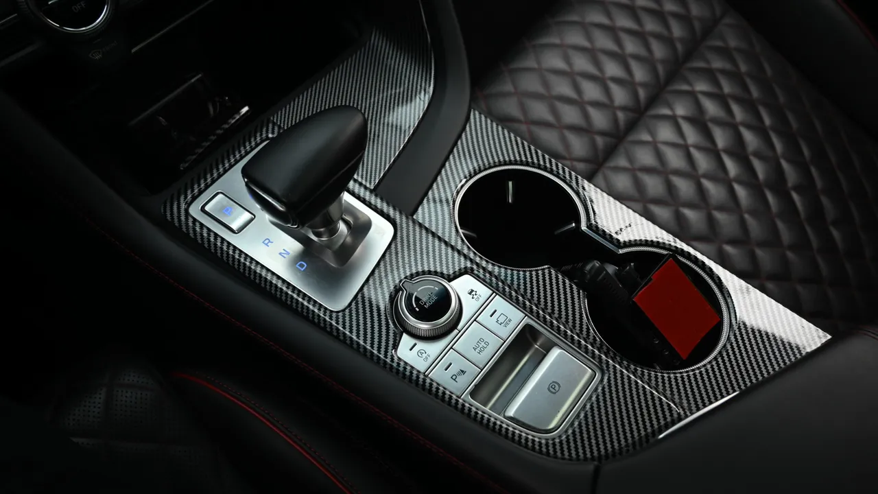 Genesis G70 — miniaturë 9