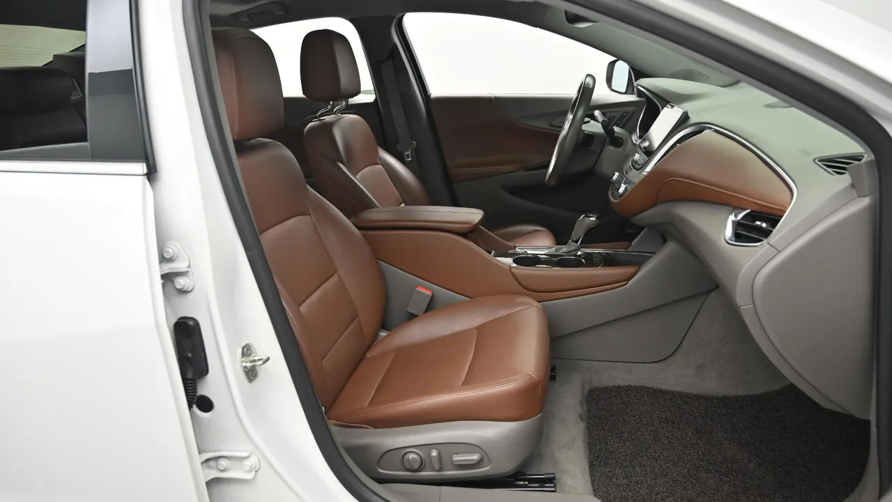 Chevrolet Malibu — miniaturë 10
