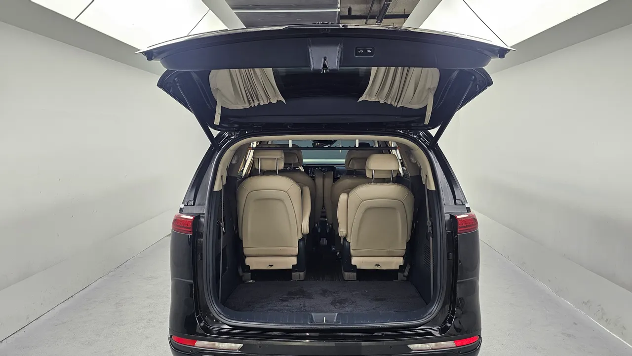 Kia Carnival — miniaturë 46