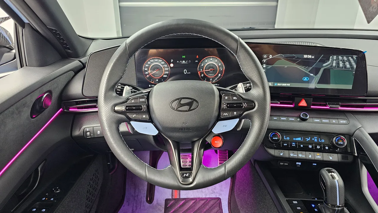 Hyundai Avante — miniaturë 13