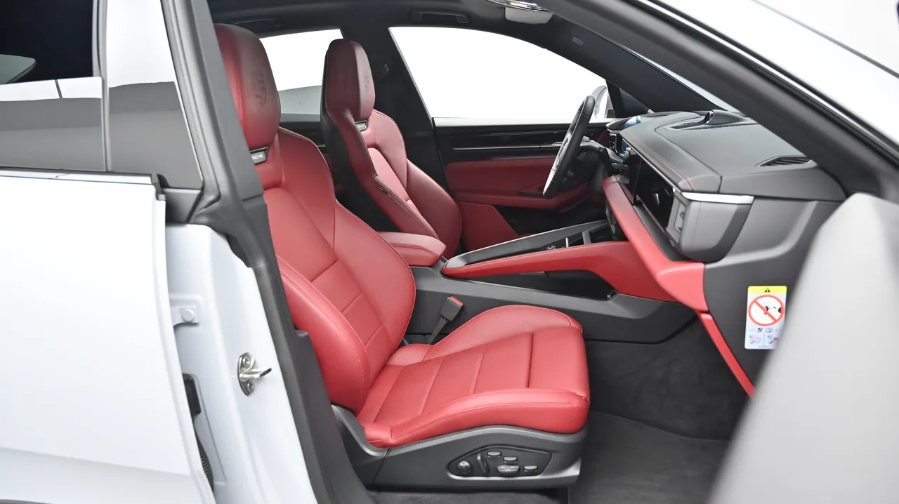 Porsche Macan — miniaturë 26