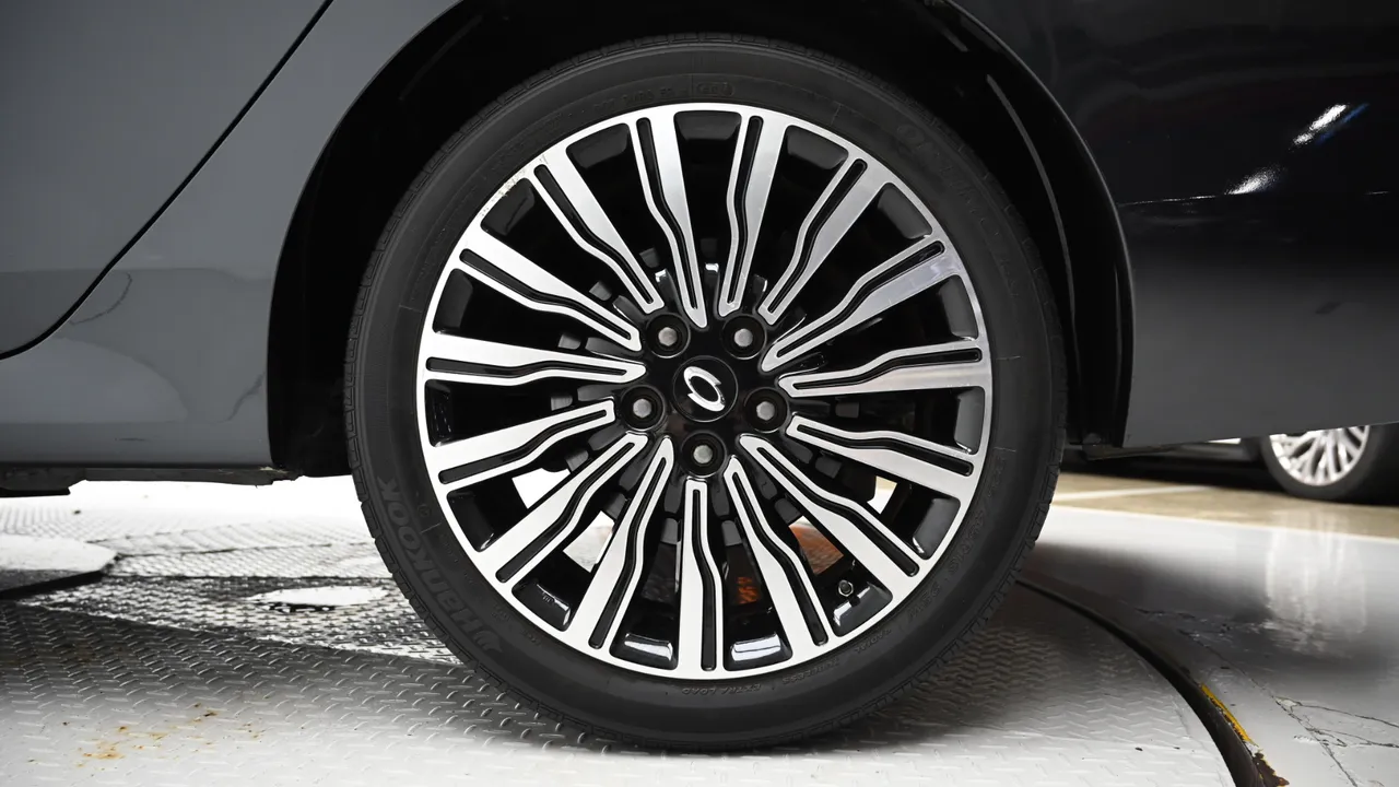 Renault Samsung SM5 — miniaturë 5