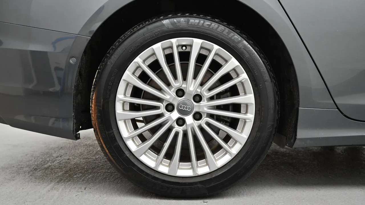 Audi A6 — miniaturë 5