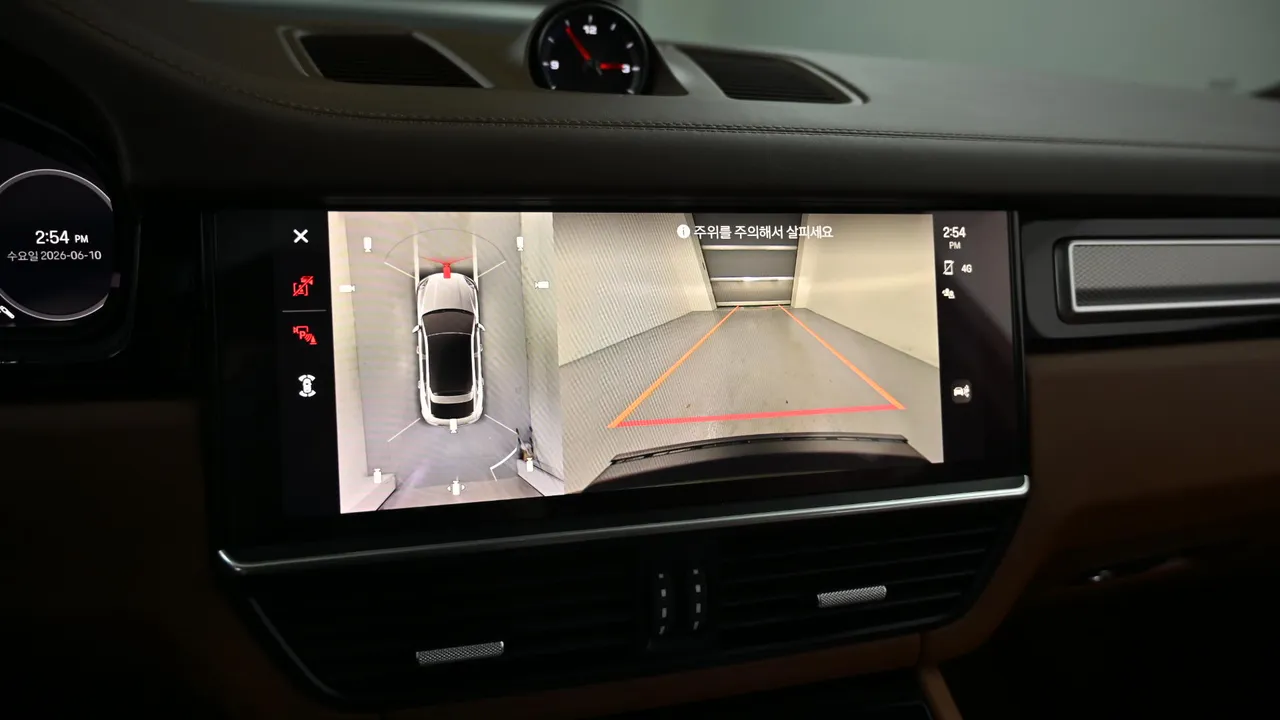 Porsche Cayenne — miniaturë 24