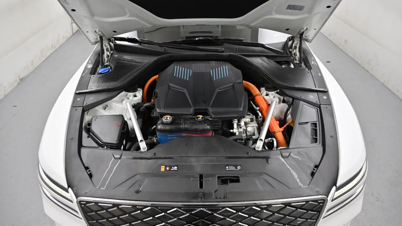 Genesis G80 — miniaturë 6