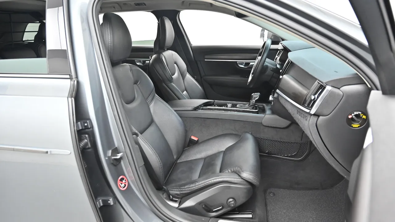 Volvo V90 Cross Country T5 AWD