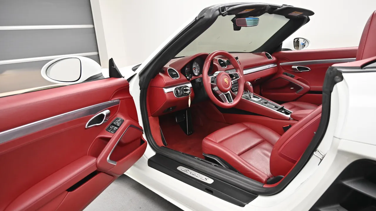 Porsche 718 — miniaturë 11
