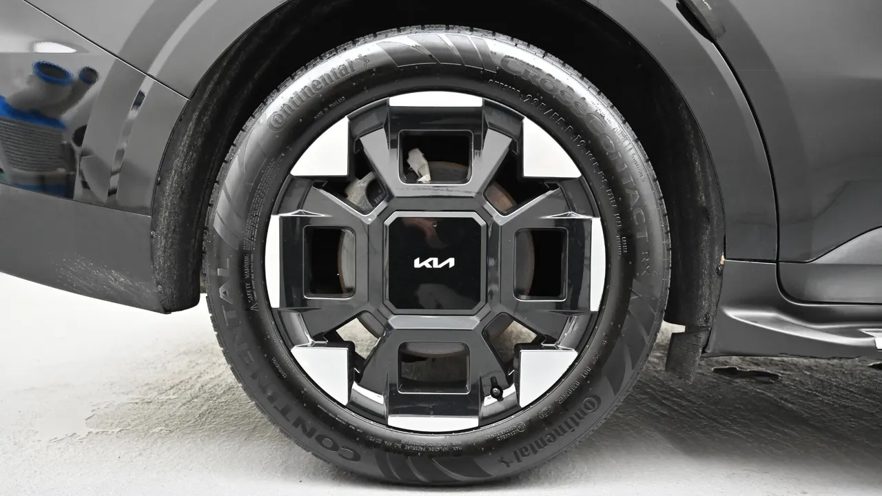 Kia Carnival — miniaturë 5