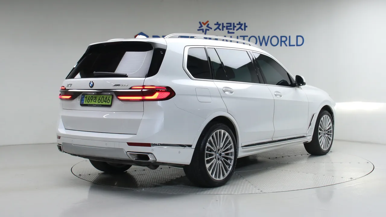 BMW X7 — miniaturë 21
