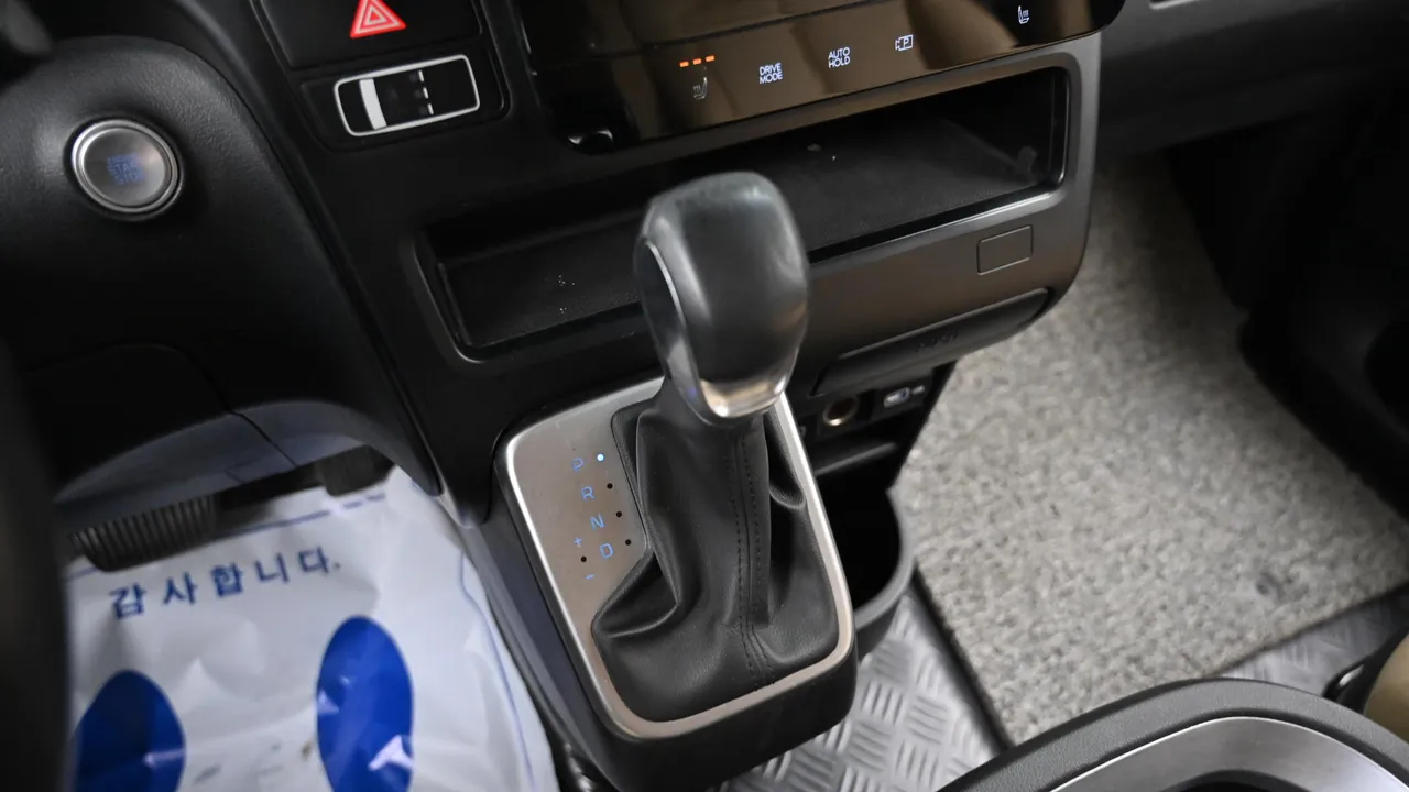 Hyundai Staria — miniaturë 9