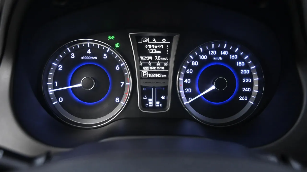 Hyundai Grandeur — miniaturë 8