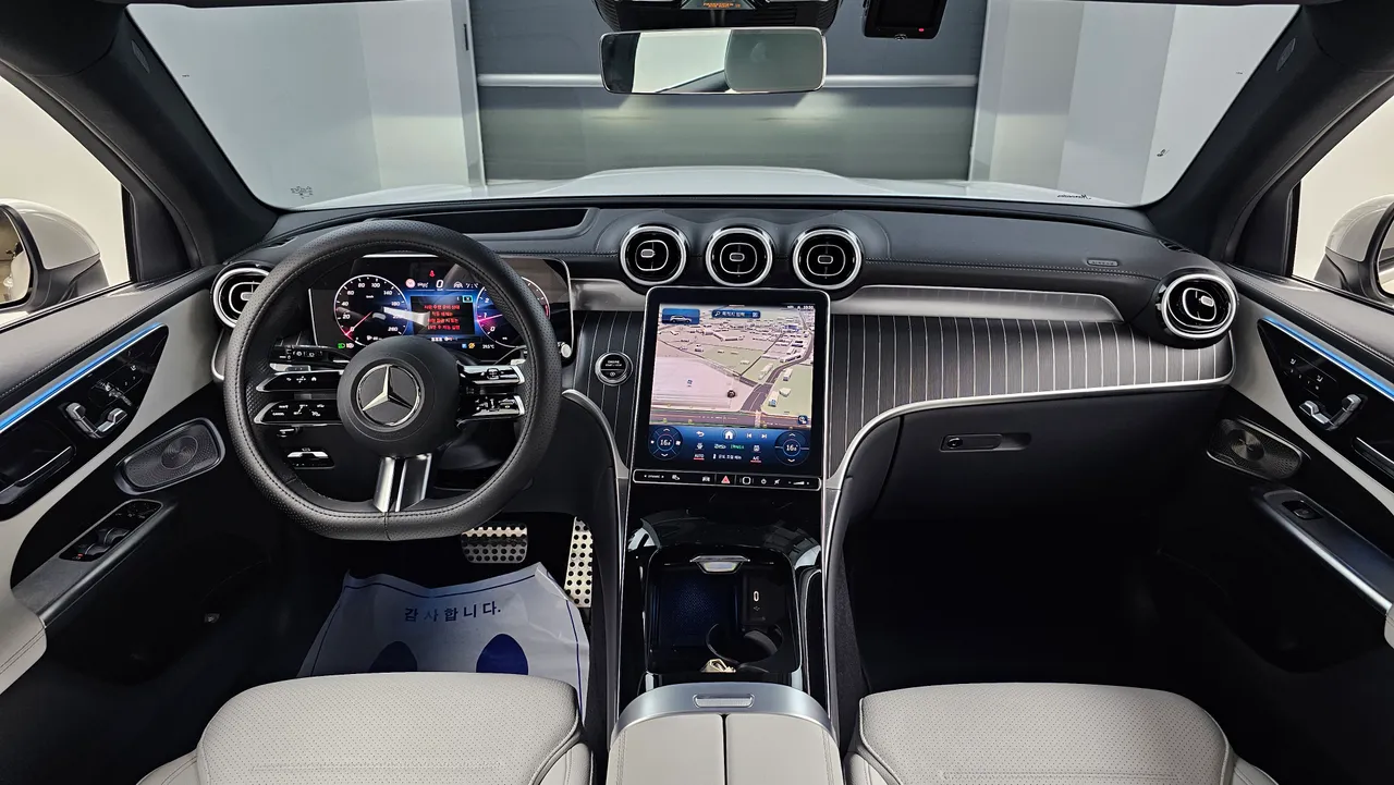 Mercedes-Benz GLC — miniaturë 7