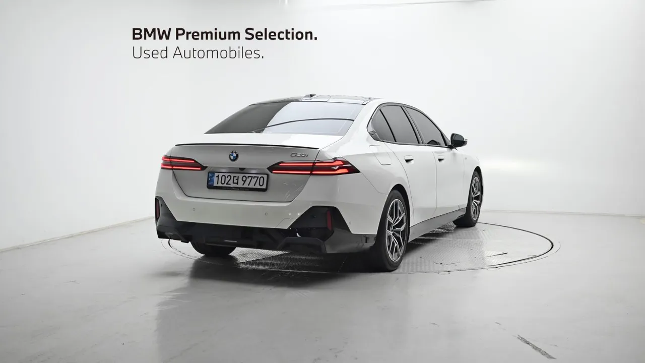 BMW 5er — miniaturë 2