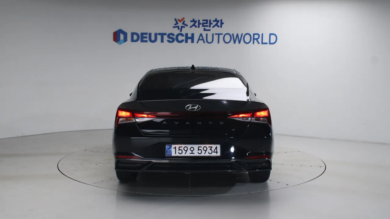 Hyundai Avante — miniaturë 4