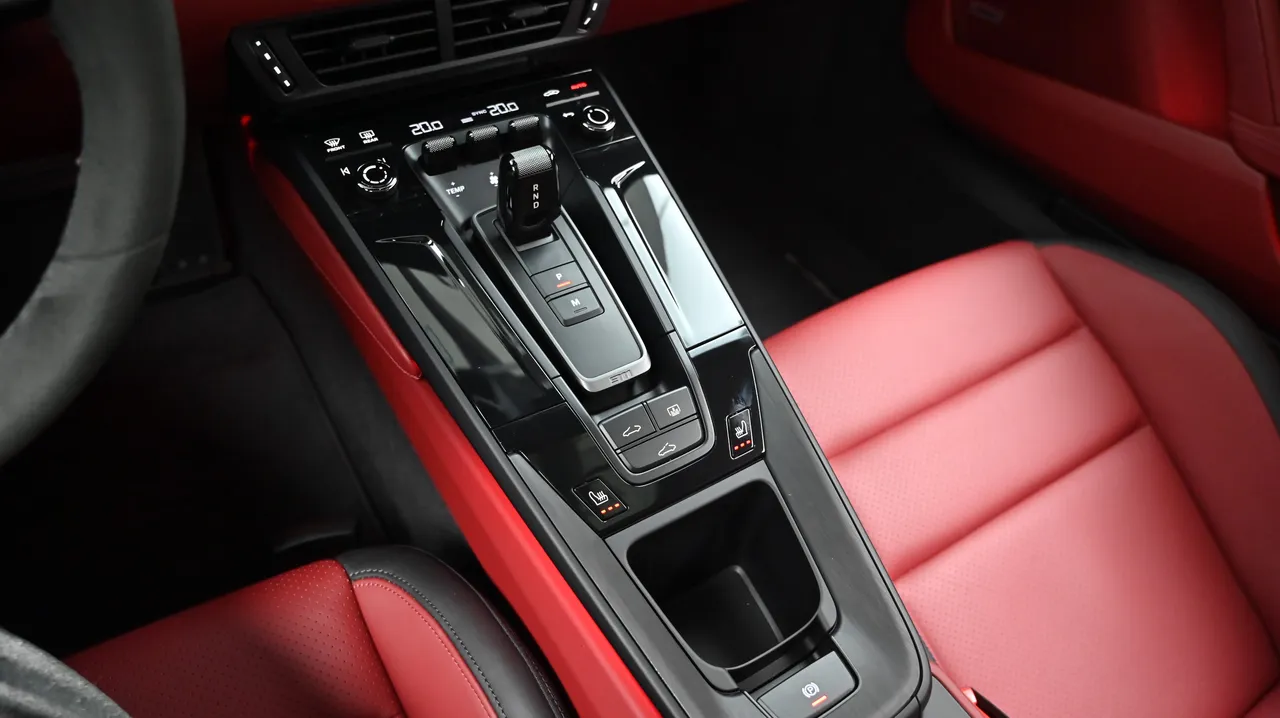 Porsche 911 — miniaturë 9
