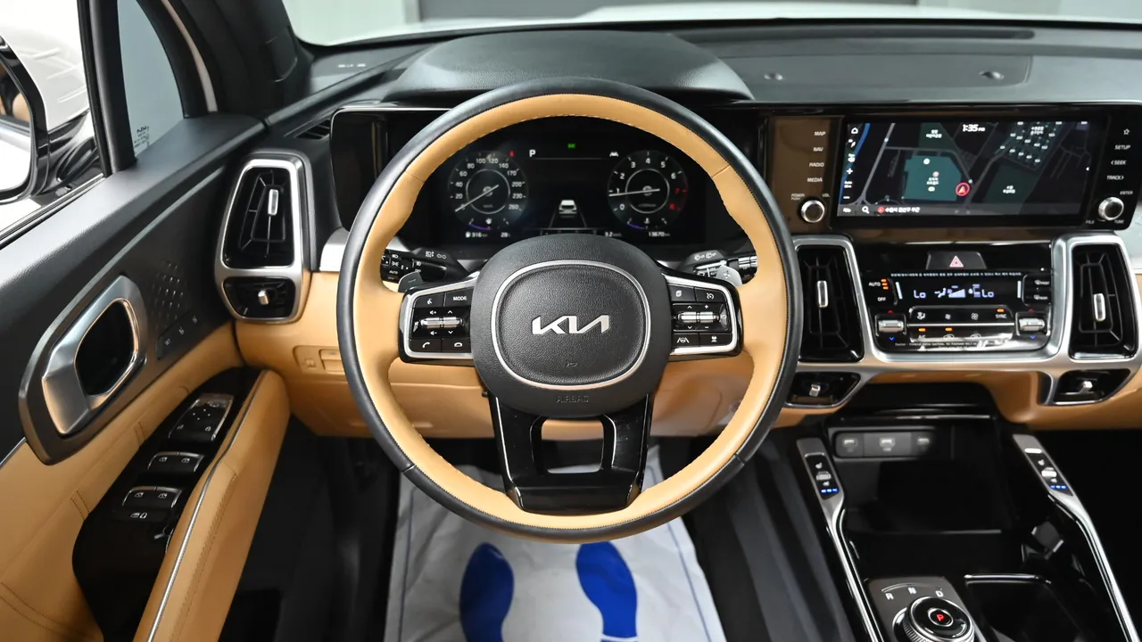 Kia Sorento — miniaturë 13