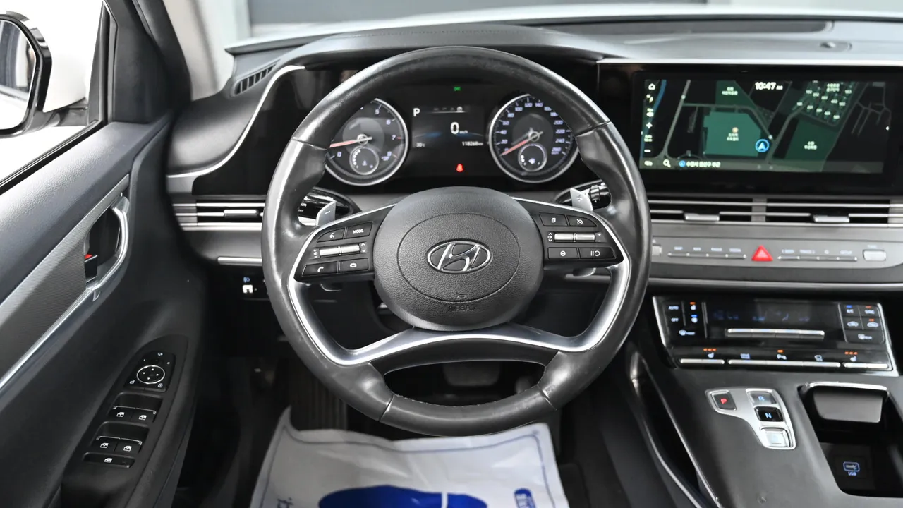 Hyundai Grandeur — miniaturë 13