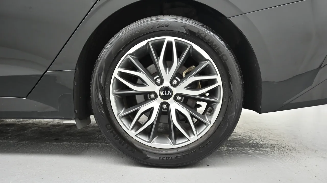Kia K5 — miniaturë 5