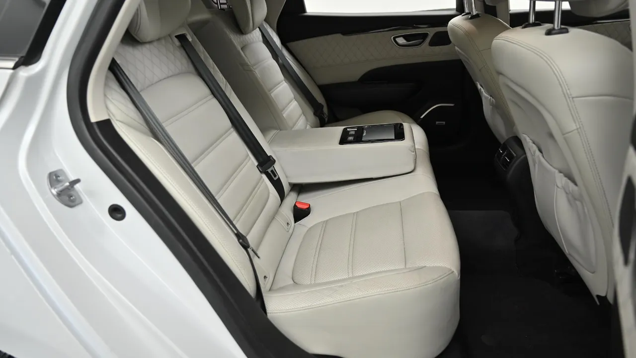 Renault Samsung SM6 — miniaturë 12