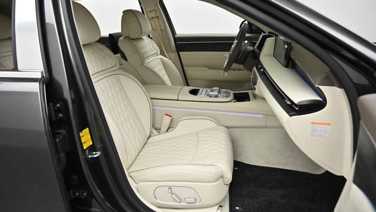 Genesis G90 — miniaturë 26