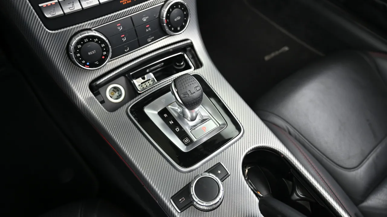 Mercedes SLC-Class R172 SLC200