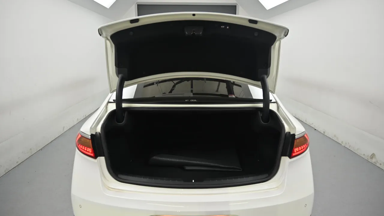 Kia K7 — miniaturë 20