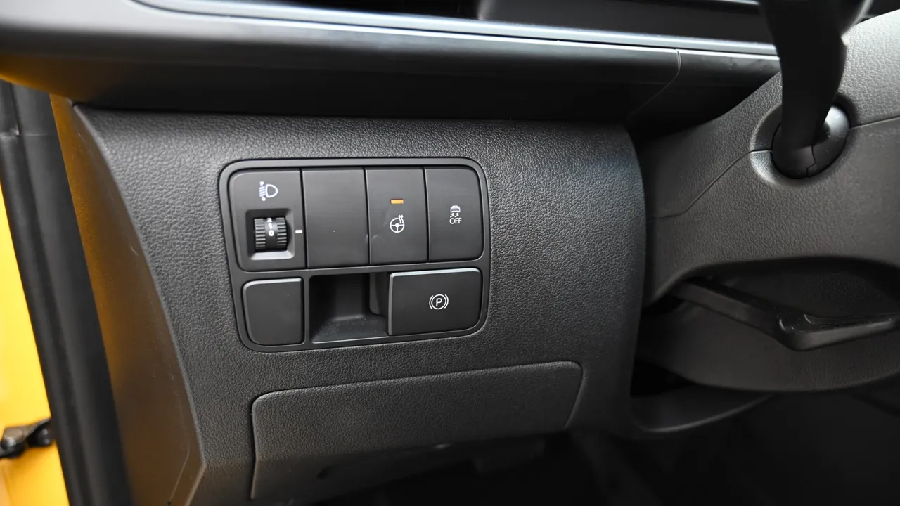 Hyundai Staria — miniaturë 16