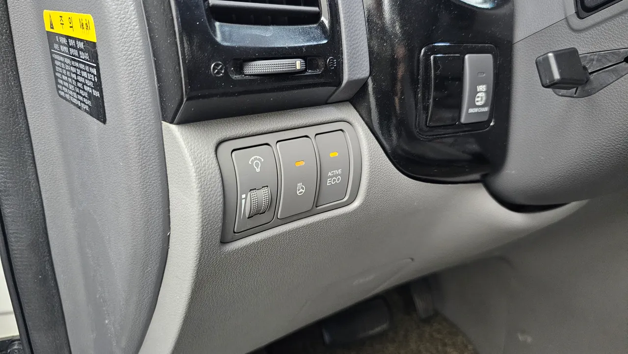 Kia Carnival — miniaturë 16