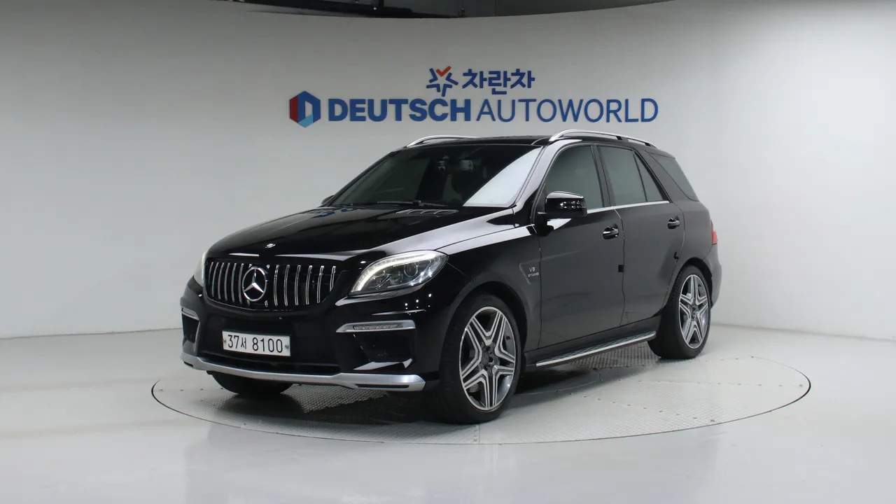 Mercedes M-Class W166 ML63 AMG