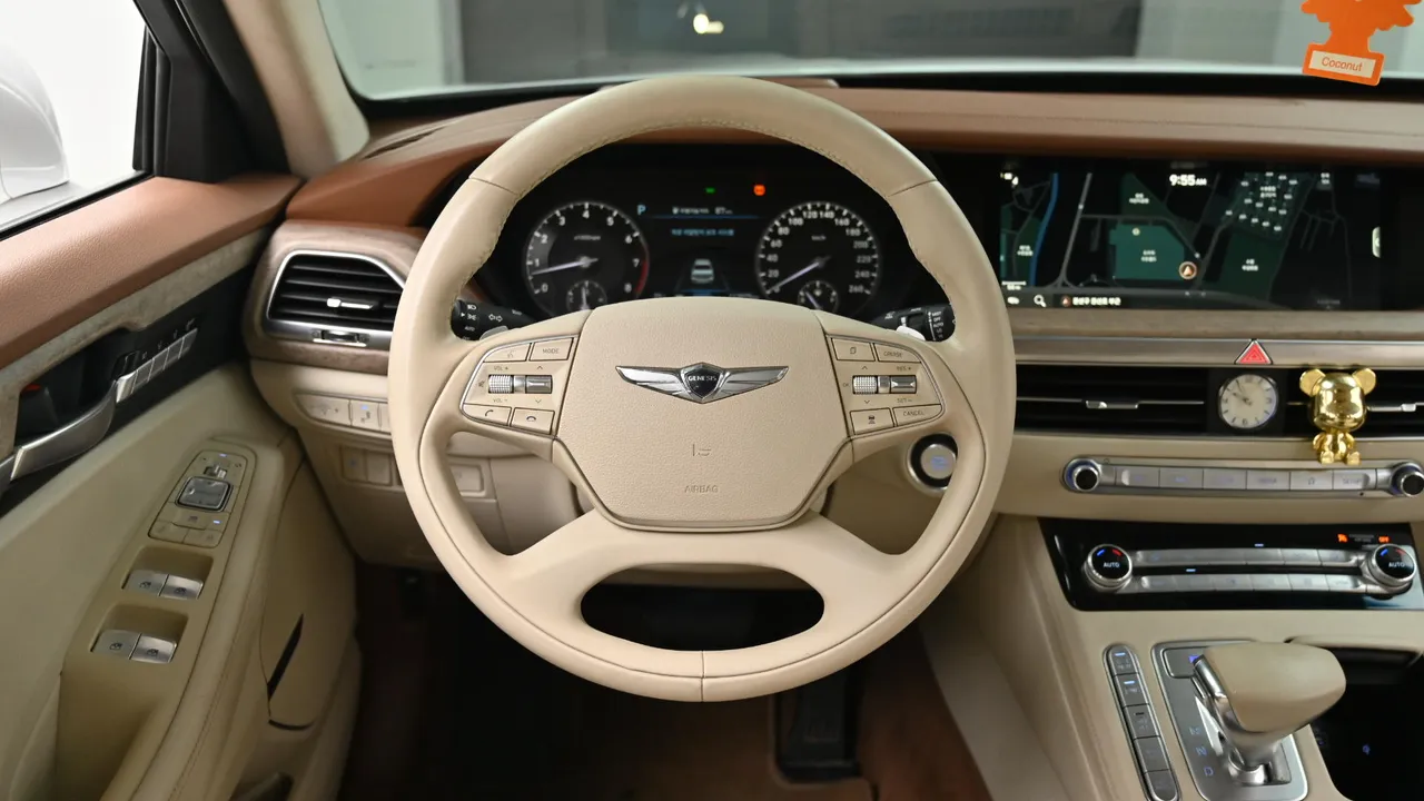 Genesis G90 — miniaturë 13