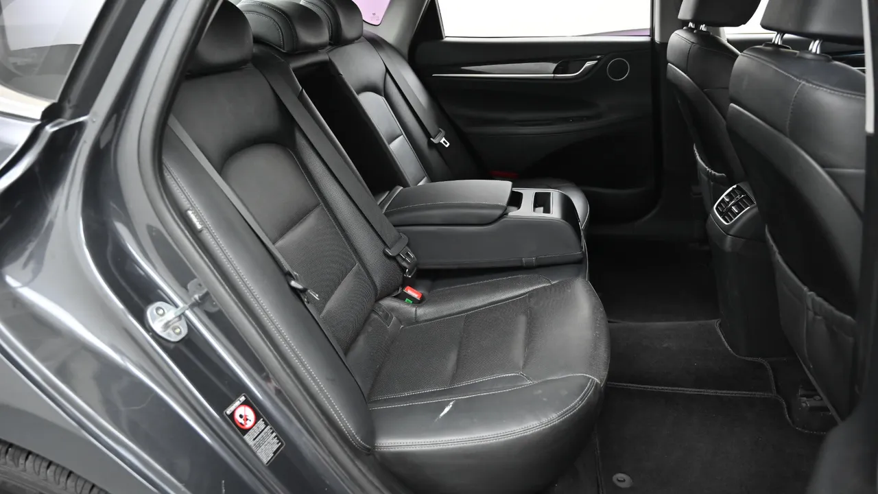 Hyundai Grandeur — miniaturë 12