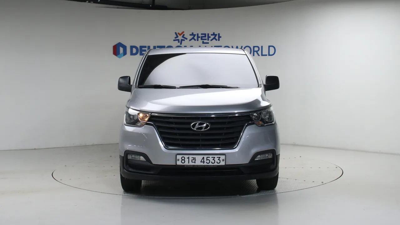 Hyundai Starex — miniaturë 3