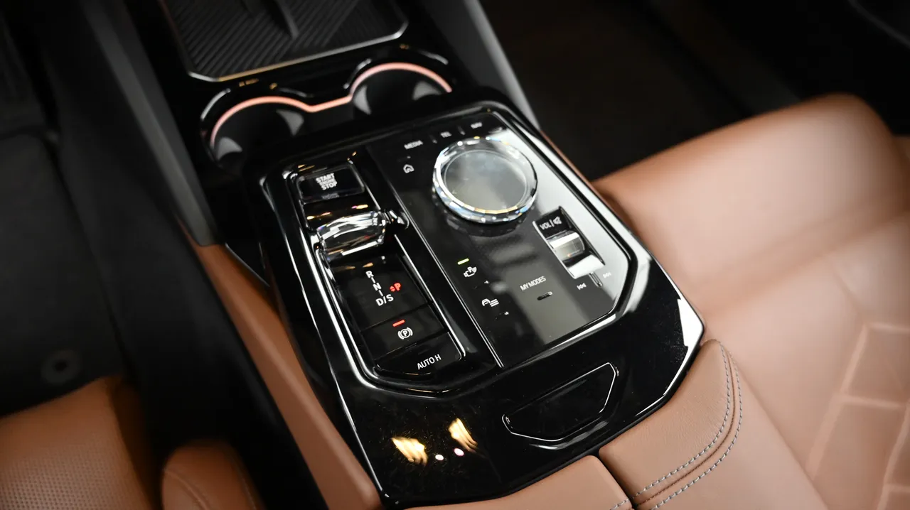 BMW 5er — miniaturë 9