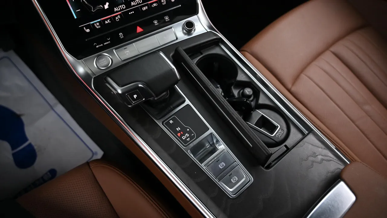 Audi A6 — miniaturë 9