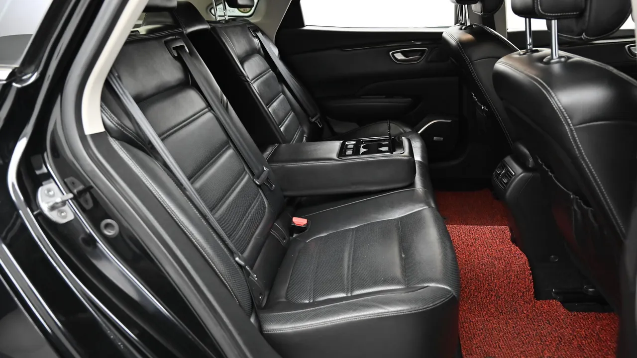 Renault Samsung SM6 — miniaturë 12
