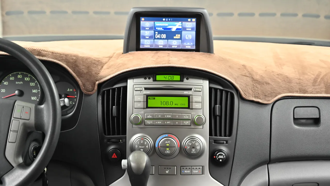 Hyundai Starex — miniaturë 14